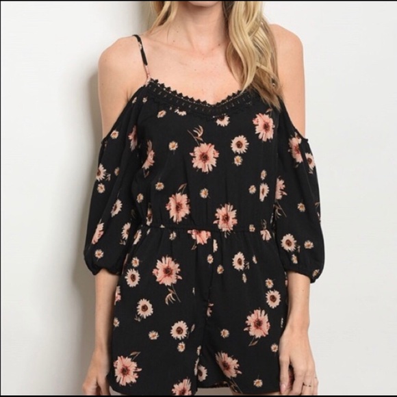 NWT Cute Shorts Romper - Picture 2 of 4